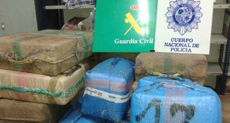 Smugglers caught with three tonnes of hash