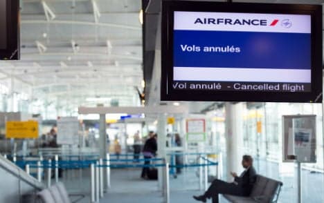 Union makes offer to end Air France strike