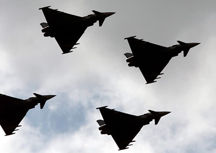 Defect found in Austria's troubled Eurofighters