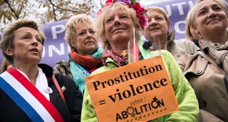Ex-prostitute walks 800 km in protest