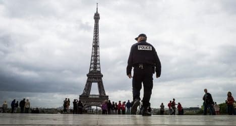 Paris sees fall in crime against tourists