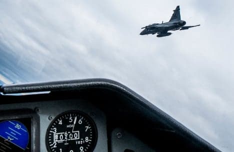 Russia denies jet near miss close to Sweden