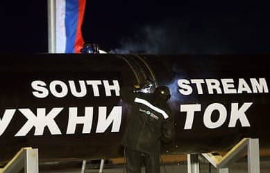 Putin shelves South Stream pipeline project