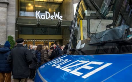Armed heist at Berlin's top department store