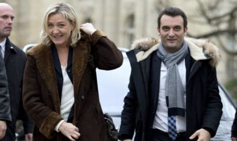 Mag fined for 'outing' French far-right boss