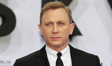 Rome residents hope to cash-in on James Bond
