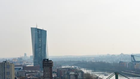 Critics sue to stop ECB bond-buying