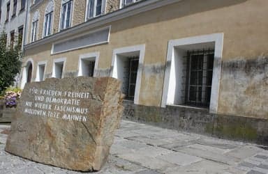 Hitler birth house haunts Austrian town