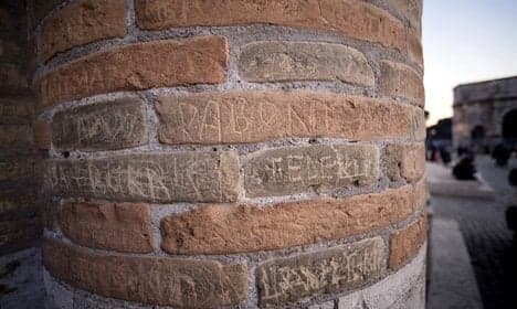 Lebanese tourist carves initials into Colosseum