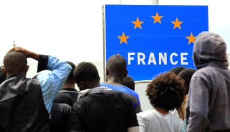 French and British back closing EU's borders