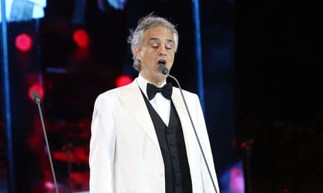 Bocelli crashes wedding with Ave Maria rendition