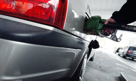 Petrol hike marks start of Swedish 'driving season'