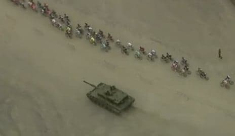 Tank surprises cyclists during Norway race