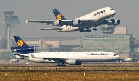 Frankfurt court stops Lufthansa pilot strike