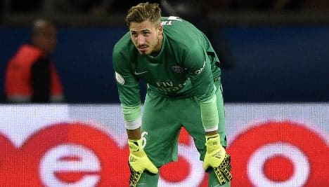 Rennes chase PSG after goalkeeper's blunders