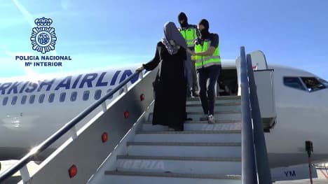 Police detain female suspected Isis member at Spanish airport
