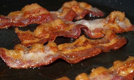 Bacon back in Norway hotels after huge uproar
