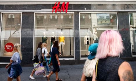 Sweden's H&amp;M signs pledge for textile workers