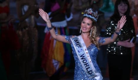 Spanish beauty queen claims crown at Miss World pageant in China