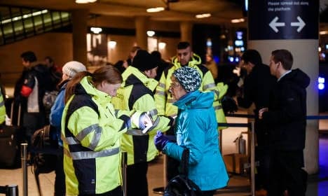 Sweden and Denmark to lift border checks 'soon'