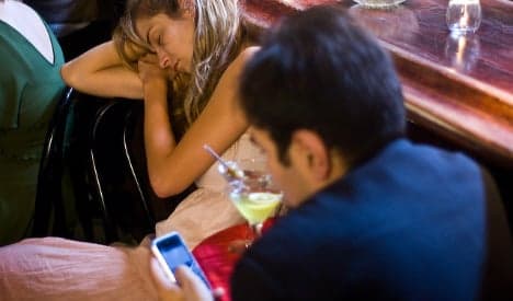 Could technology be killing off Spain's sociable mealtimes?