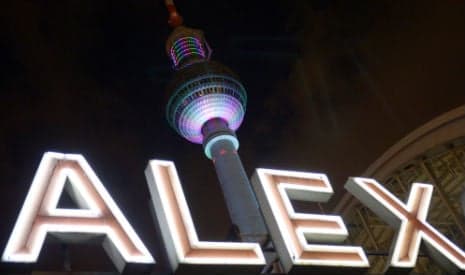 Berlin's busiest square is hunting ground for criminals