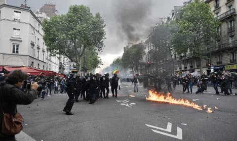 Police and protesters clash again in French cities