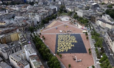 Swiss basic income campaign sets 'Guinness' record
