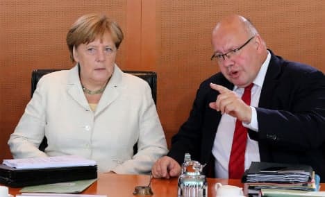 Merkel chief of staff: refugees don’t pose higher terror risk