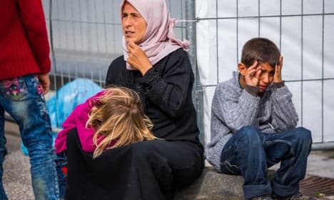 Rostock halts asylum home plans over far-right fears