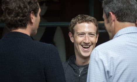 Facebook CEO in Rome for chat with staff...and a jog