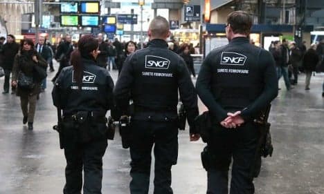 Armed guards to ride French trains from October