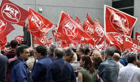 Spanish unions reject budget adjustment demanded by EU