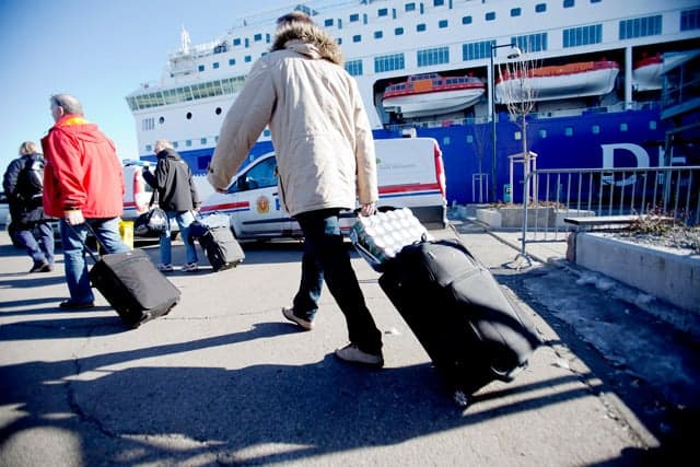 Norway extends border controls through May