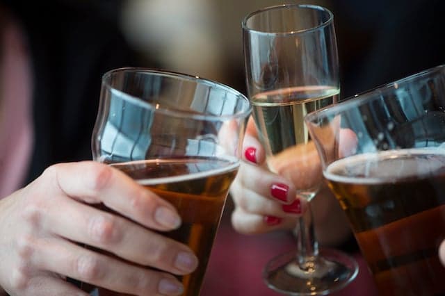 Mensa sees record membership application boost after hotel 'booze-up'