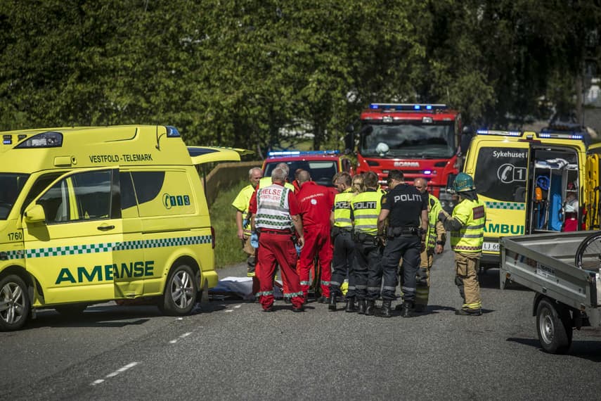 Three Norwegian cyclists hit by runaway trailer
