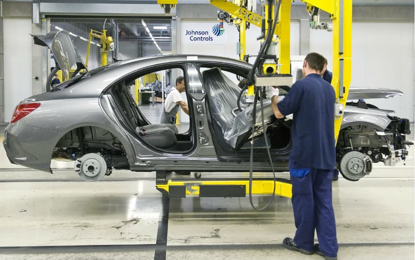 Daimler recalls million-plus vehicles worldwide over airbag problems: report
