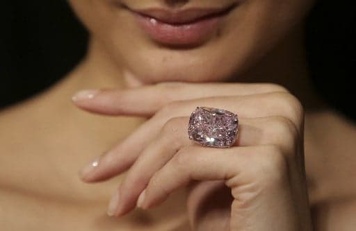 No buyer at Geneva auction for $30m pink diamond