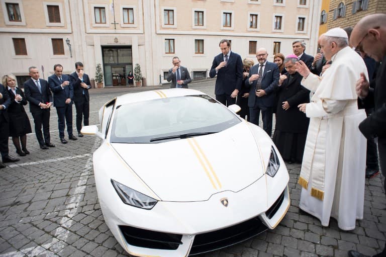 Pope Francis gets personalized Lamborghini, but won't keep it