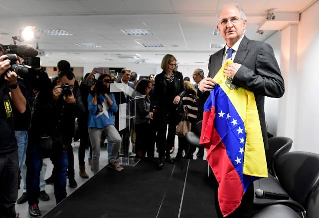 Former Caracas mayor vows to fight Maduro from exile in Madrid