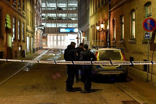 Three men sentenced over attack on Gothenburg synagogue - The Local