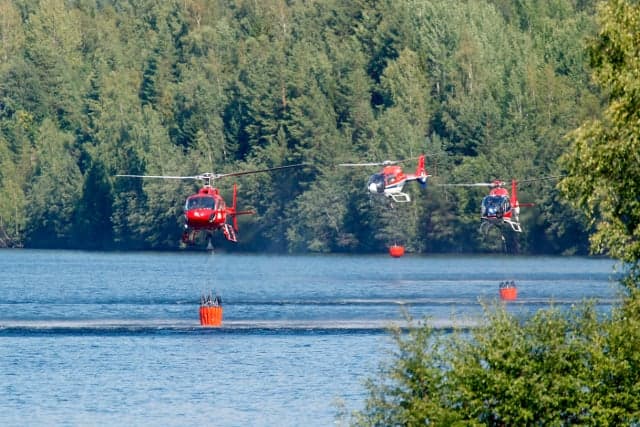 Italian water bombers to help fight wildfires in Sweden