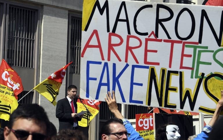 French language police ditch 'fake news' for new Gallic term