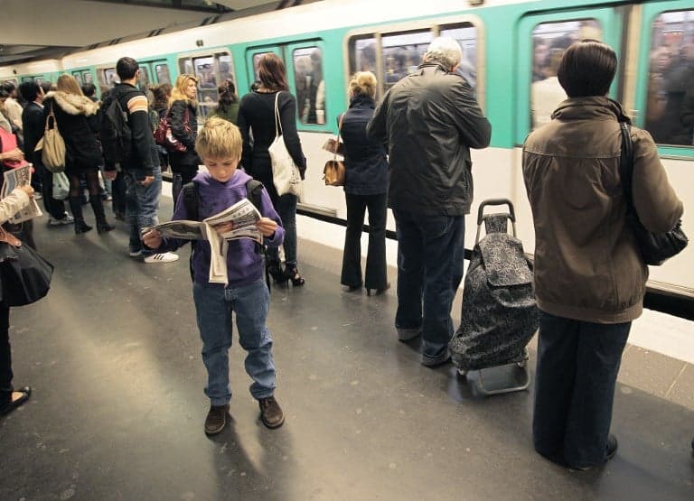 Paris set to roll out free public transport for children