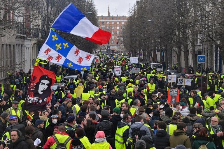 Fake news about French 'yellow vests' gets 100 million Facebook hits