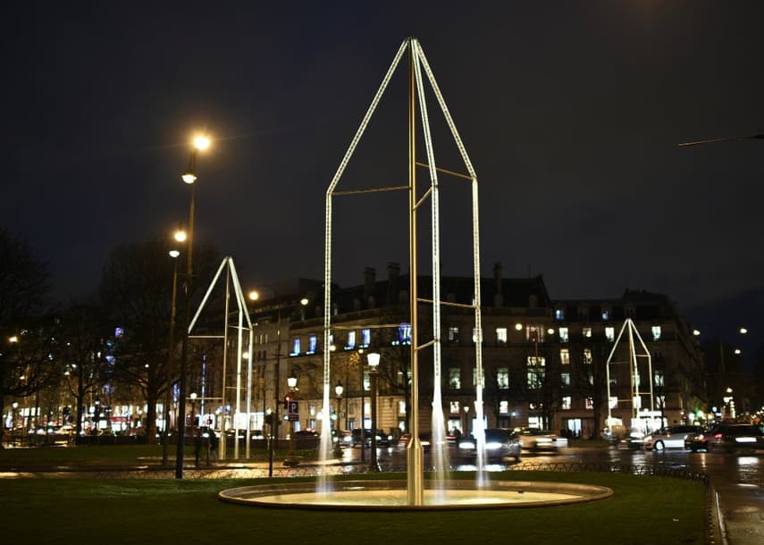 Scaffolding or modern art? Jury out on new Paris fountains