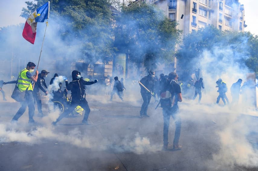288 arrested as Paris violence takes centre stage during France's May 1st protests
