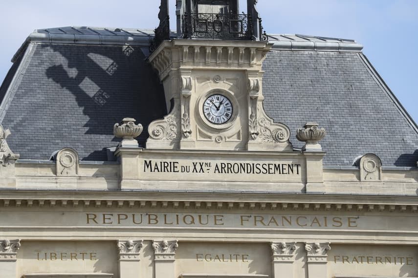 Why taking classes at your local Town Hall could be the key to mastering French