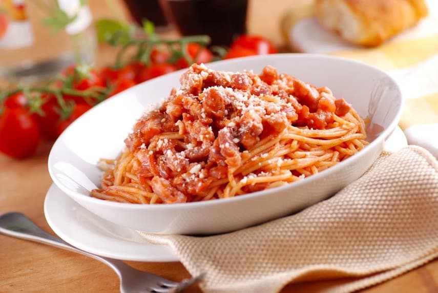 How to make authentic pasta all'Amatriciana