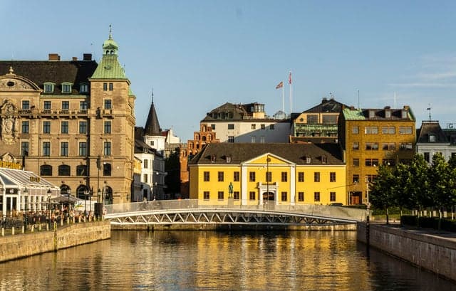 15 photos that capture everyday Malmö